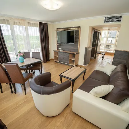 Zoo Hotel