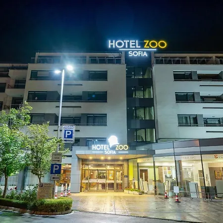 Hotel Zoo - Secured Paid Parking Sofia